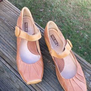 Pikolinos brandy heel